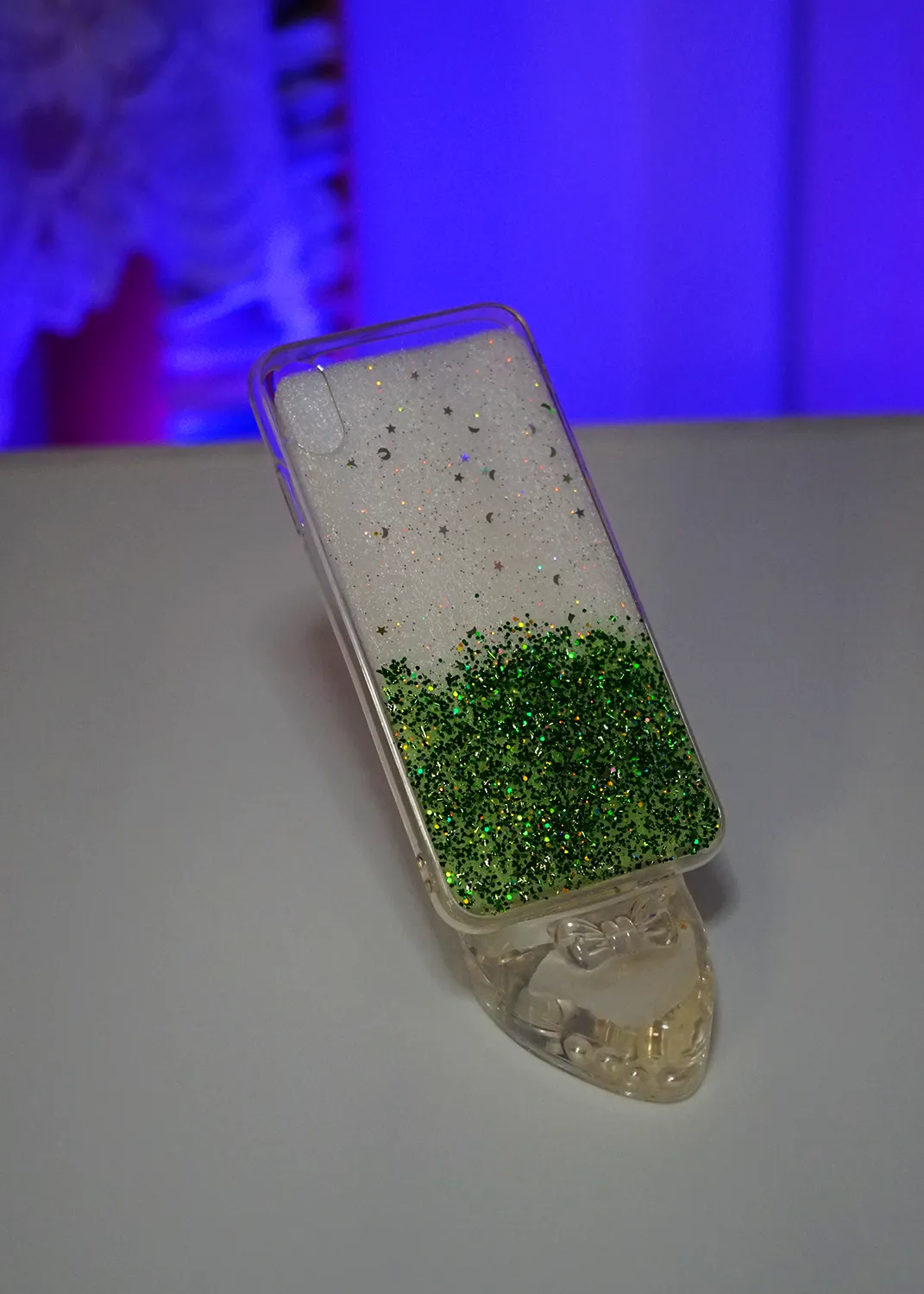 Apple iPhone XS Max Yeşil Simli Şeffaf Silikon Kapak Modelleri ve Görselleri