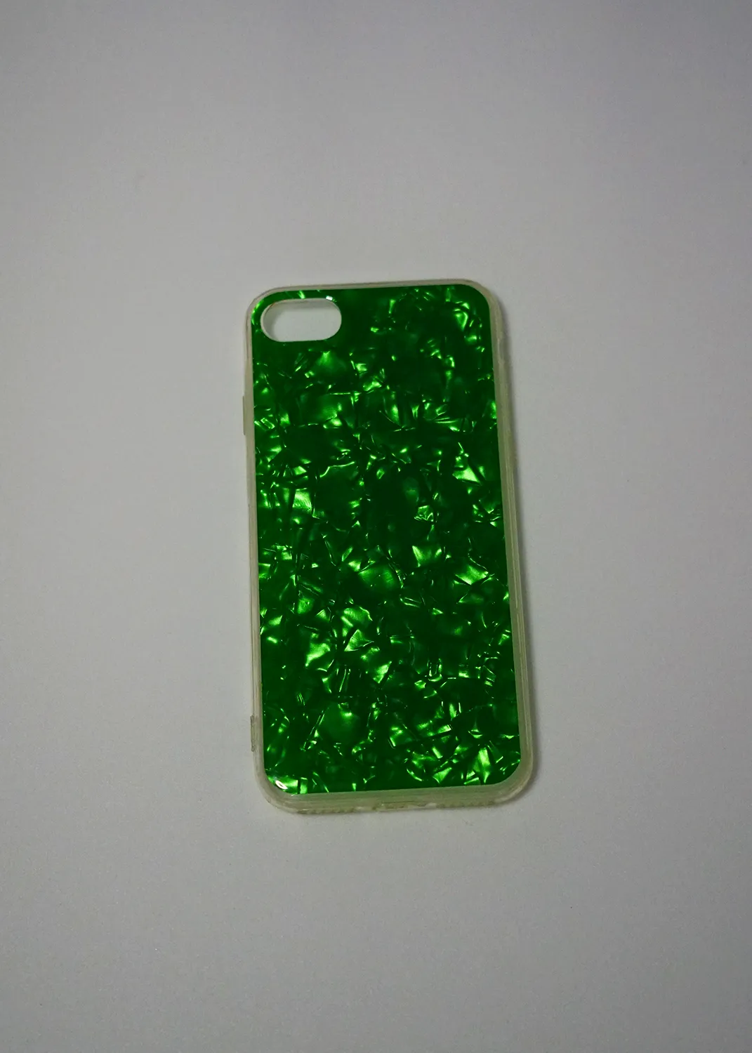 Apple iPhone 8 Kılıf Yeşil Desenli Şık Tasarım Modelleri ve Görselleri