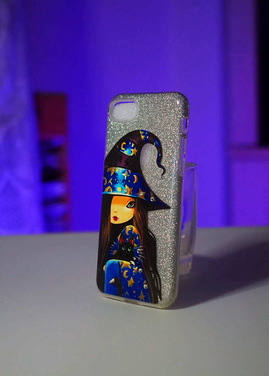 Apple iPhone 8 Simli Şeffaf Cadı Temalı Kılıf Modelleri ve Görselleri