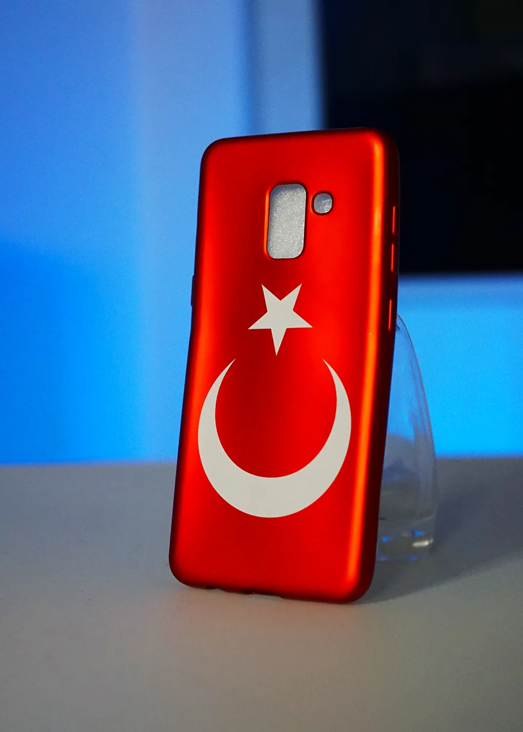 Samsung Galaxy A8 2018 Uyumlu Türk Bayraklı Desenli Kılıf Modelleri ve Görselleri