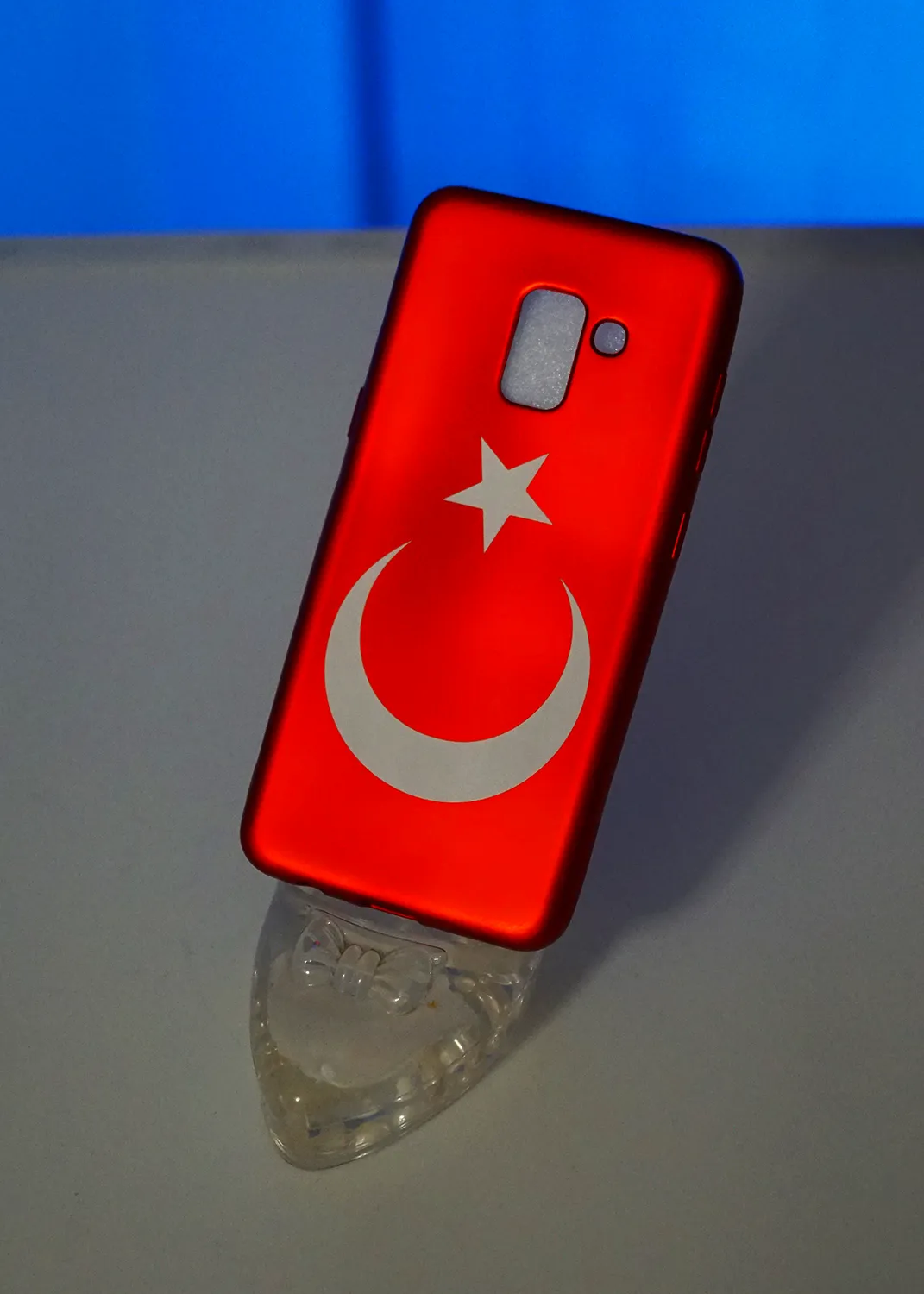 Samsung Galaxy A8 2018 Uyumlu Türk Bayraklı Desenli Kılıf Modelleri ve Görselleri