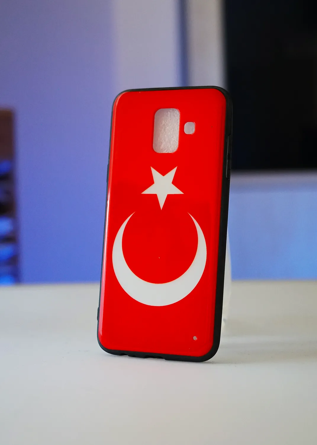 Samsung Galaxy A6 2018 Uyumlu Türk Bayraklı Kırmızı Telefon Kılıfı Modelleri ve Görselleri