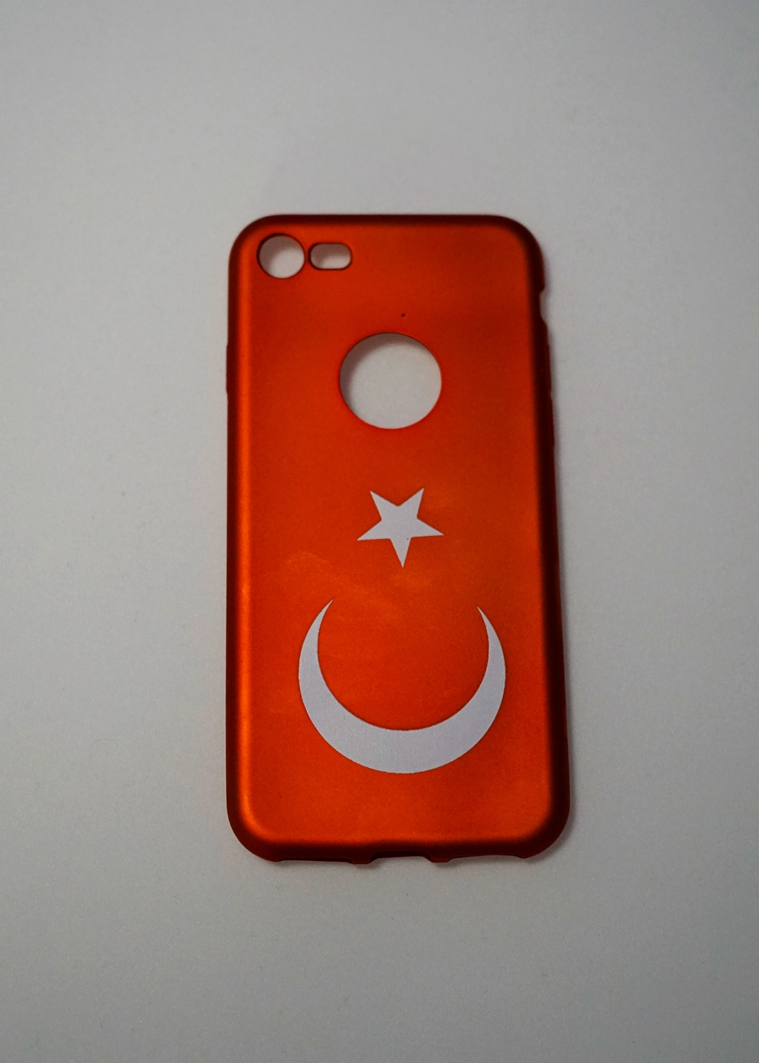 Apple iPhone 7 / 8 / SE Uyumlu Türk Bayraklı Esnek Kılıf – Dayanıklı ve Şık Tasarım Modelleri ve Görselleri