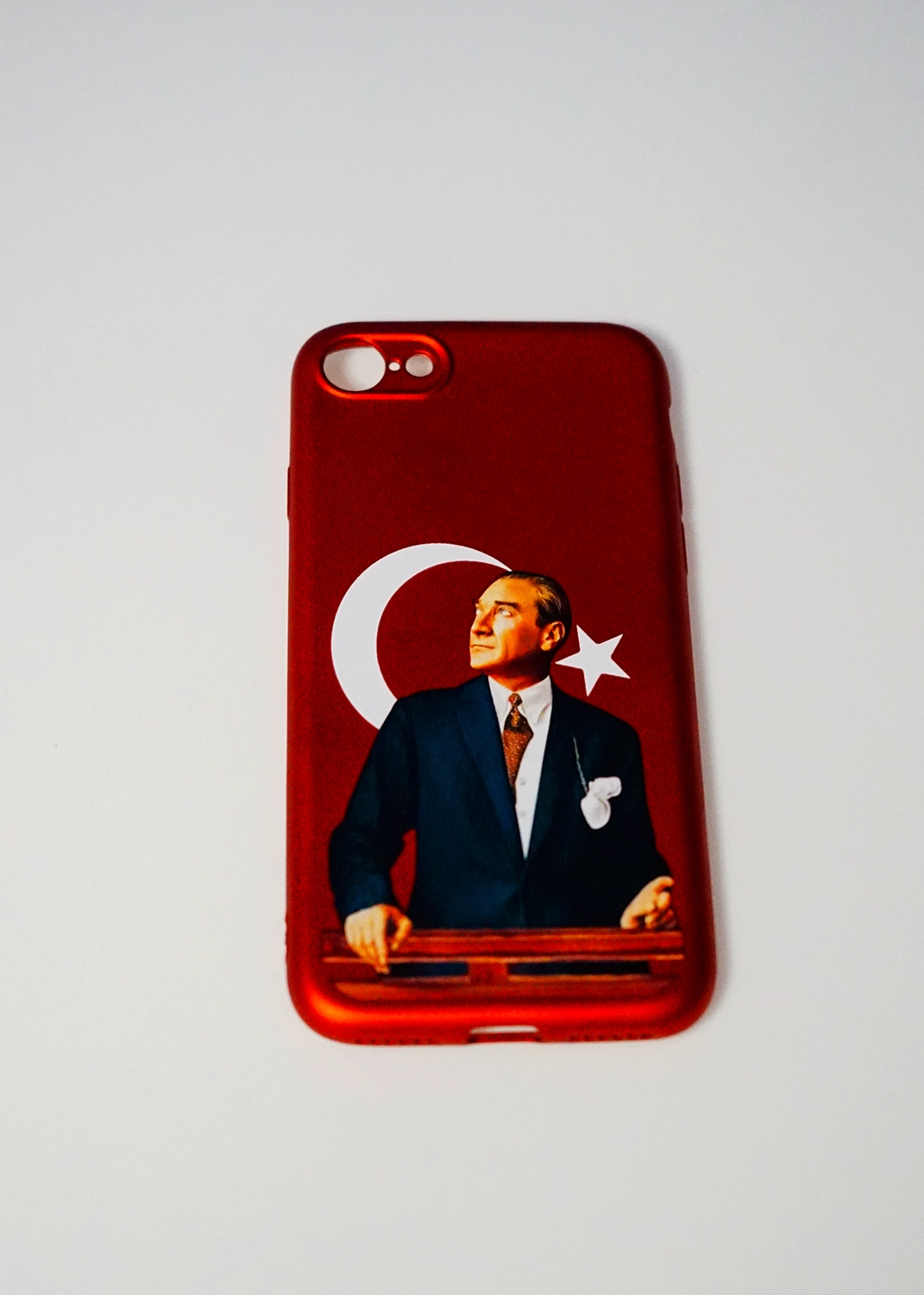 Apple iPhone 7 Atatürk Görselli Esnek Kılıf – Dayanıklı ve Şık Tasarım Modelleri ve Görselleri