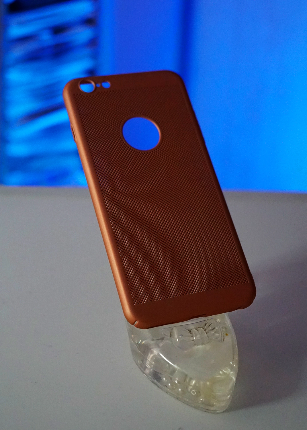 Apple iPhone 6 Plus İnce Delikli Mat Arka Kapak Kılıf – Isı Dağıtıcı Tasarım Modelleri ve Görselleri