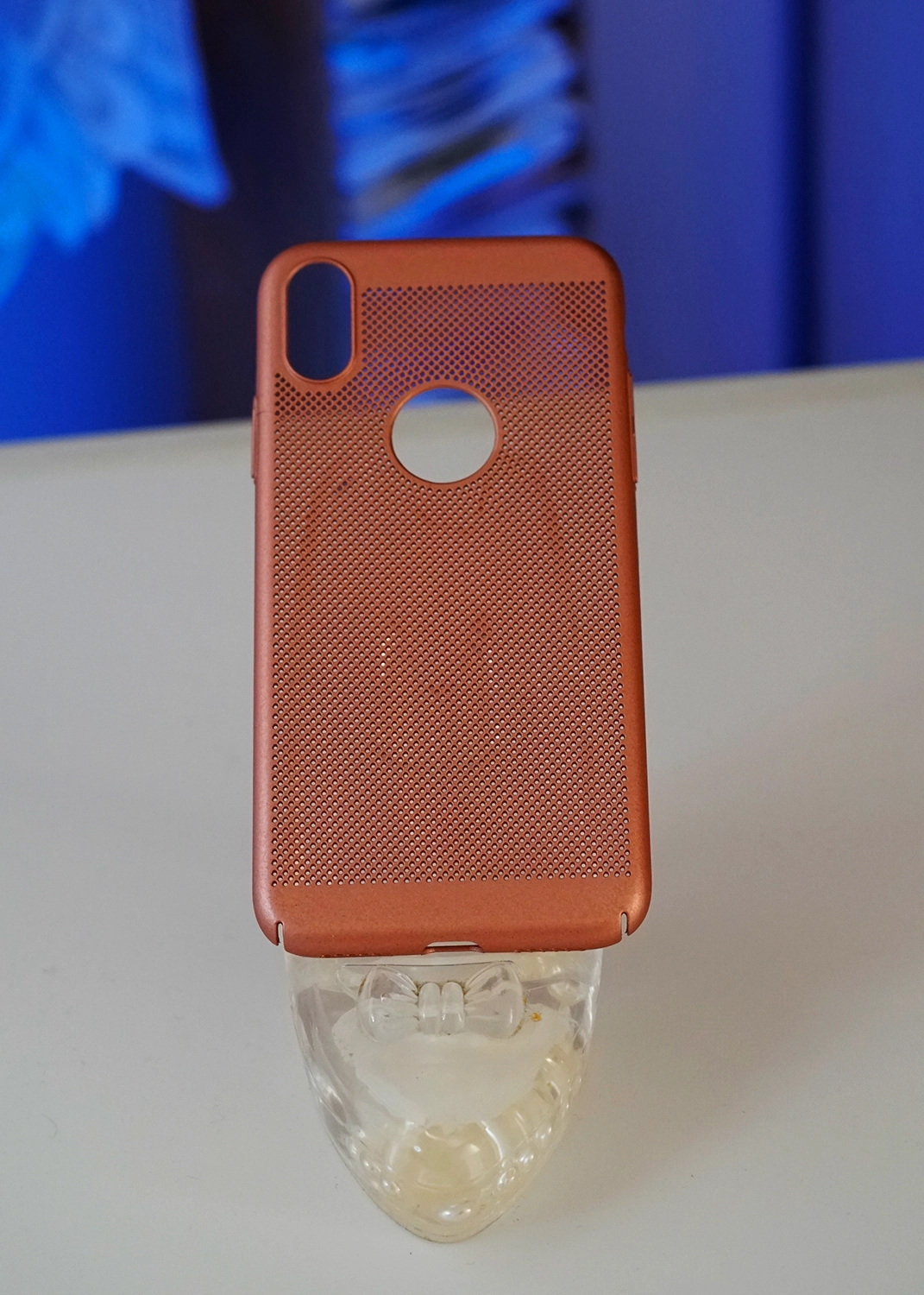 Apple iPhone X İnce Delikli Mat Arka Kapak Kılıf – Isı Dağıtıcı Tasarım Modelleri ve Görselleri
