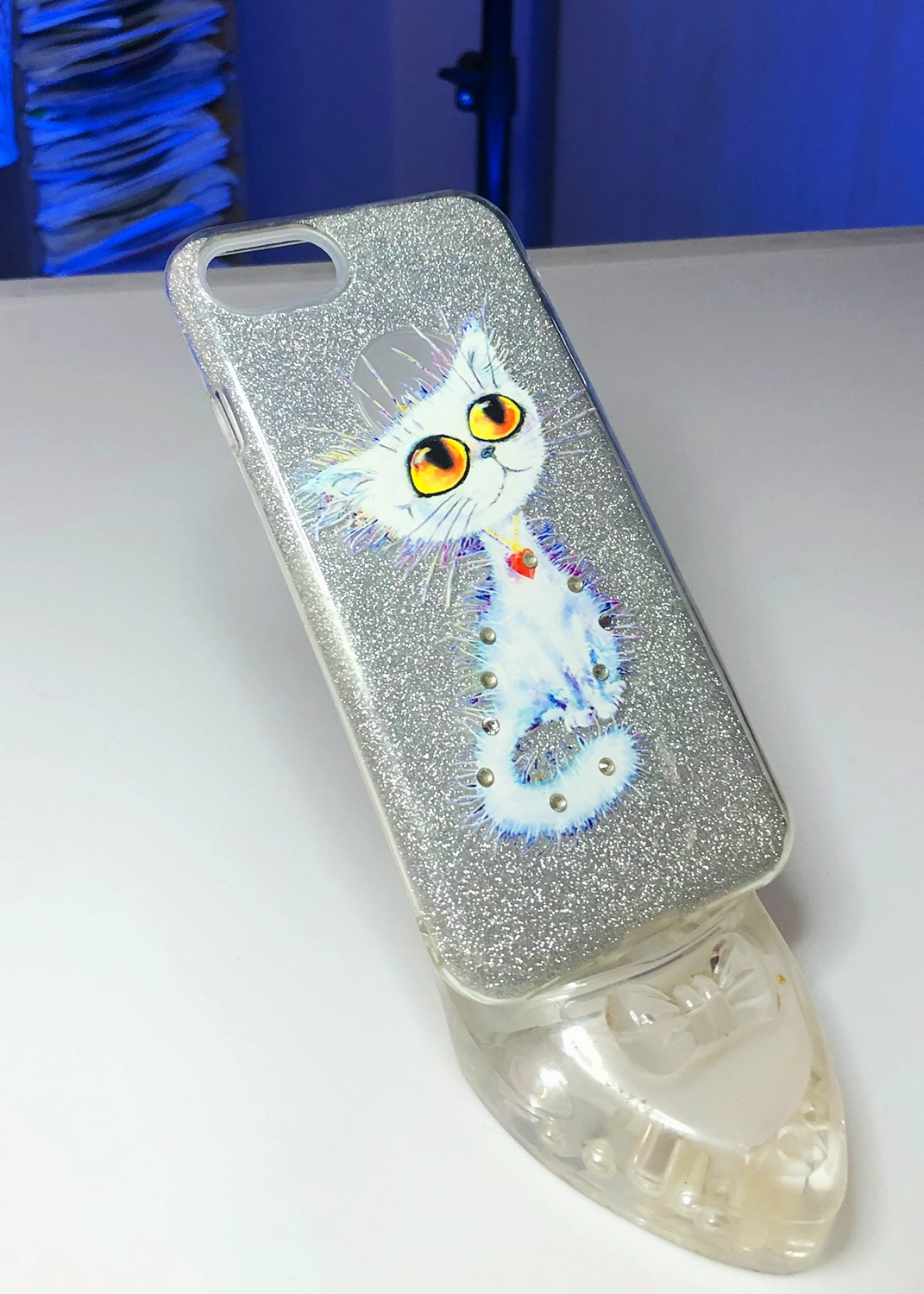 Apple iPhone 7 / 8 / SE (2020) Uyumlu Gümüş Glitter Sevimli Kedi Temalı Kılıf Modelleri ve Görselleri